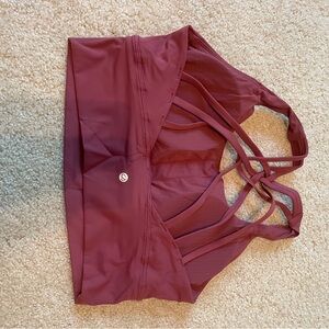 Mauve Strappy Scoop Neck Sports Bra